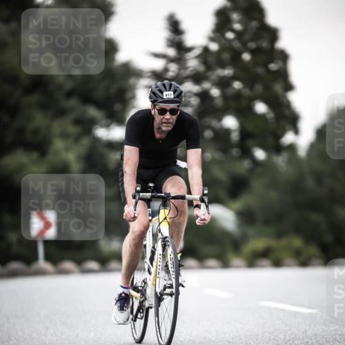 21.06.2026 - 29. Vierlanden-Triathlon H.Heesch http://msf.ph/oto/9903521 21.06.2026 10:16:35 Radfahren 32, 83, 101, 114, 392, 409, 417 meine-sportfotos.de