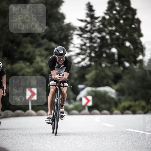 21.06.2026 - 29. Vierlanden-Triathlon H.Heesch http://msf.ph/oto/9903537 21.06.2026 10:16:25 Radfahren 83, 249, 392, 409, 468, 473 meine-sportfotos.de