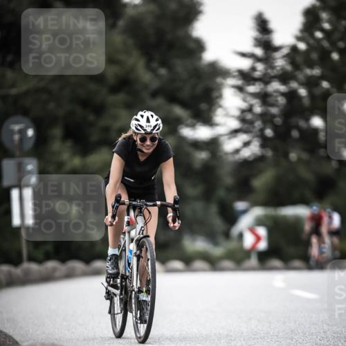 21.06.2026 - 29. Vierlanden-Triathlon H.Heesch http://msf.ph/oto/9903558 21.06.2026 10:16:26 Radfahren 83, 249, 392, 409, 468, 473 meine-sportfotos.de
