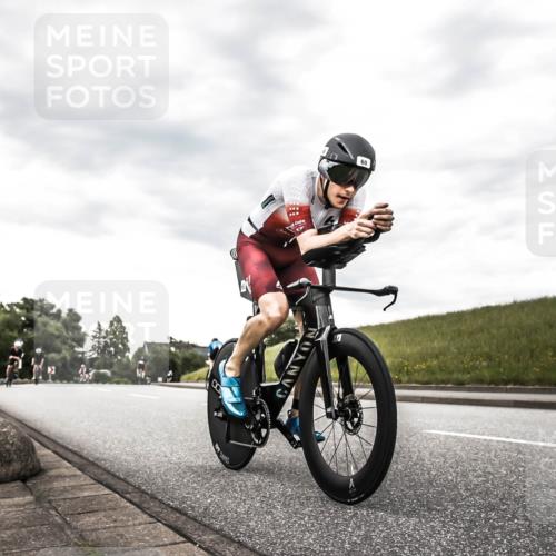 21.06.2026 - 29. Vierlanden-Triathlon H.Heesch http://msf.ph/oto/9903609 21.06.2026 10:13:18 Radfahren 60, 126, 395, 431 meine-sportfotos.de