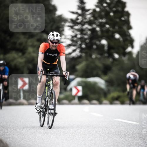 21.06.2026 - 29. Vierlanden-Triathlon H.Heesch http://msf.ph/oto/9903616 21.06.2026 10:17:48 Radfahren 3, 63, 428, 458, 471 meine-sportfotos.de