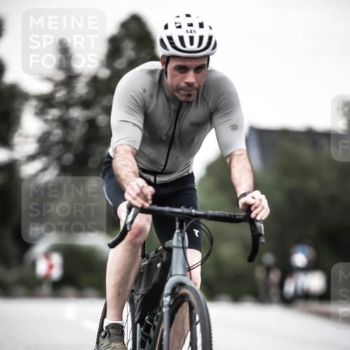 21.06.2026 - 29. Vierlanden-Triathlon H.Heesch http://msf.ph/oto/9903649 21.06.2026 10:17:33 Radfahren 77, 107, 116, 210, 211, 419, 445, 452 meine-sportfotos.de