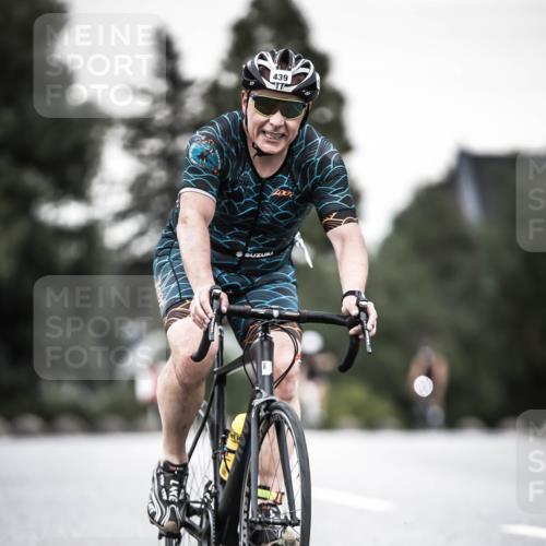 21.06.2026 - 29. Vierlanden-Triathlon H.Heesch http://msf.ph/oto/9903671 21.06.2026 10:18:08 Radfahren 191, 439, 477 meine-sportfotos.de