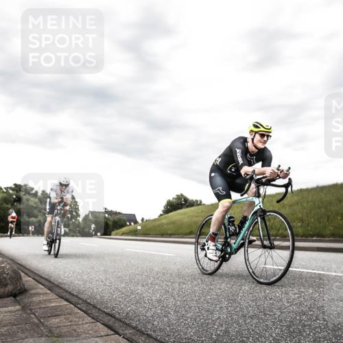 21.06.2026 - 29. Vierlanden-Triathlon H.Heesch http://msf.ph/oto/9903683 21.06.2026 10:14:17 Radfahren 6, 37, 130, 140, 195, 204, 238, 464 meine-sportfotos.de