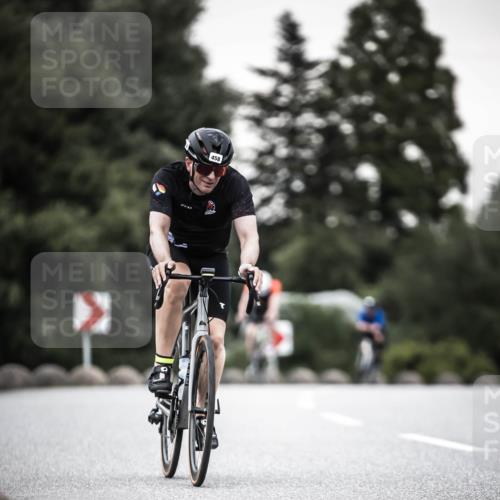 21.06.2026 - 29. Vierlanden-Triathlon H.Heesch http://msf.ph/oto/9903699 21.06.2026 10:17:44 Radfahren 63, 428, 458, 471, 475 meine-sportfotos.de