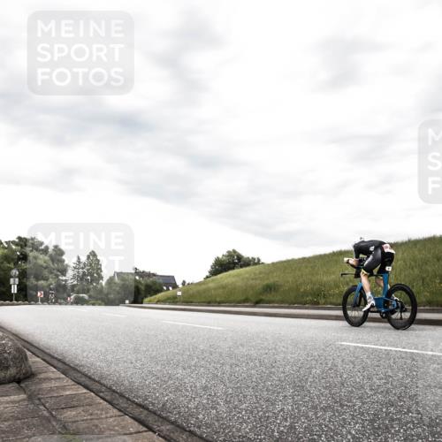21.06.2026 - 29. Vierlanden-Triathlon H.Heesch http://msf.ph/oto/9903701 21.06.2026 10:14:20 Radfahren 6, 130, 140, 195, 204 meine-sportfotos.de