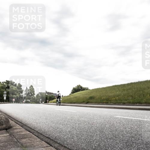 21.06.2026 - 29. Vierlanden-Triathlon H.Heesch http://msf.ph/oto/9903717 21.06.2026 10:14:27 Radfahren 5, 241 meine-sportfotos.de