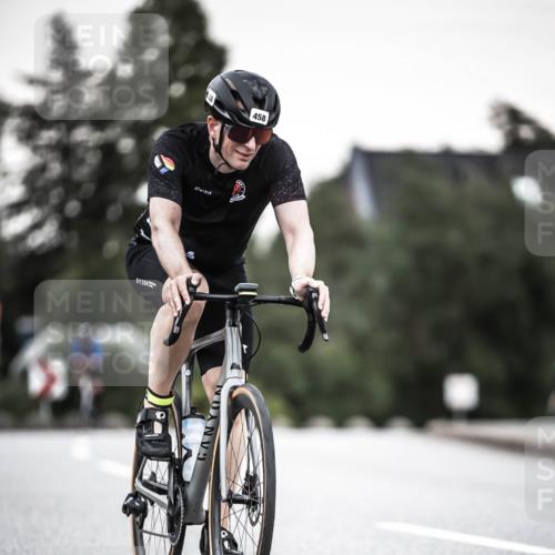 21.06.2026 - 29. Vierlanden-Triathlon H.Heesch http://msf.ph/oto/9903721 21.06.2026 10:17:45 Radfahren 63, 428, 458, 471, 475 meine-sportfotos.de