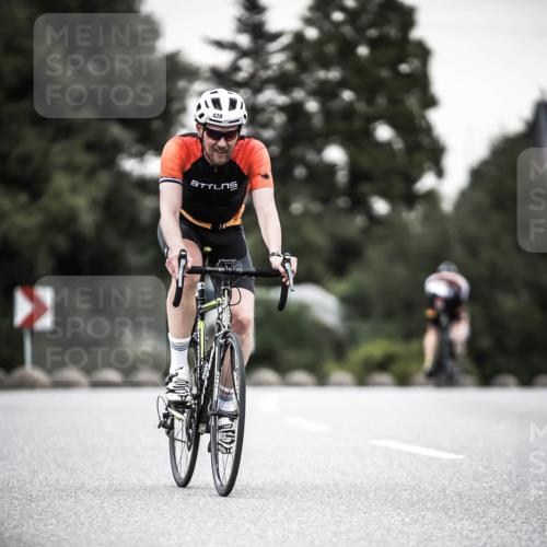 21.06.2026 - 29. Vierlanden-Triathlon H.Heesch http://msf.ph/oto/9903733 21.06.2026 10:17:48 Radfahren 3, 63, 428, 458, 471 meine-sportfotos.de