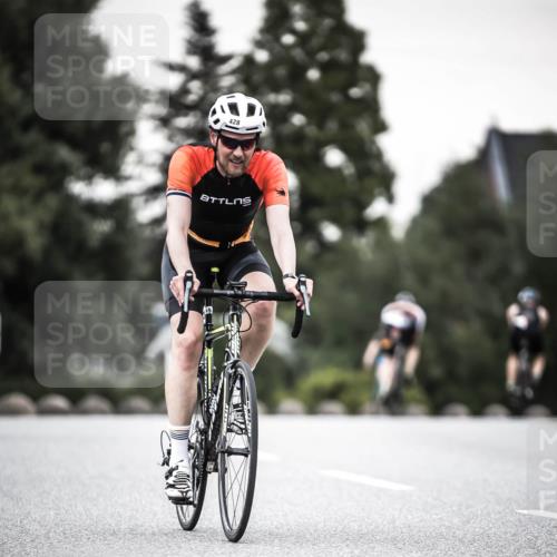 21.06.2026 - 29. Vierlanden-Triathlon H.Heesch http://msf.ph/oto/9903738 21.06.2026 10:17:48 Radfahren 3, 63, 428, 458, 471 meine-sportfotos.de