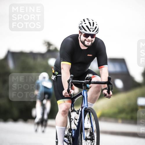21.06.2026 - 29. Vierlanden-Triathlon H.Heesch http://msf.ph/oto/9903748 21.06.2026 10:18:38 Radfahren 148, 442, 446 meine-sportfotos.de
