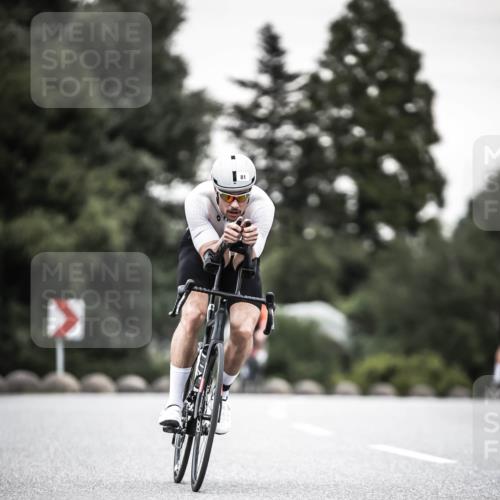 21.06.2026 - 29. Vierlanden-Triathlon H.Heesch http://msf.ph/oto/9903763 21.06.2026 10:18:56 Radfahren 81, 164, 283 meine-sportfotos.de