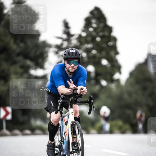 21.06.2026 - 29. Vierlanden-Triathlon H.Heesch http://msf.ph/oto/9903768 21.06.2026 10:17:51 Radfahren 3, 422, 428, 444, 471 meine-sportfotos.de