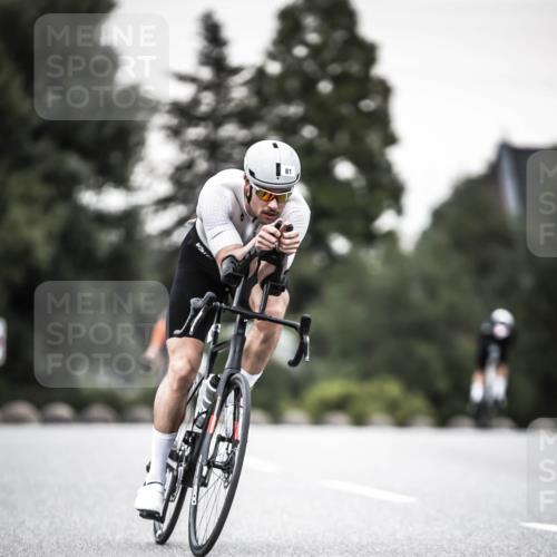 21.06.2026 - 29. Vierlanden-Triathlon H.Heesch http://msf.ph/oto/9903775 21.06.2026 10:18:56 Radfahren 81, 164, 283 meine-sportfotos.de