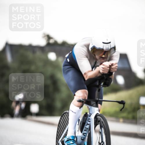 21.06.2026 - 29. Vierlanden-Triathlon H.Heesch http://msf.ph/oto/9903792 21.06.2026 10:17:56 Radfahren 3, 64, 422, 444, 474 meine-sportfotos.de