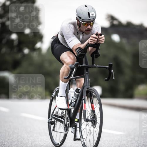 21.06.2026 - 29. Vierlanden-Triathlon H.Heesch http://msf.ph/oto/9903797 21.06.2026 10:18:57 Radfahren 81, 164, 283 meine-sportfotos.de
