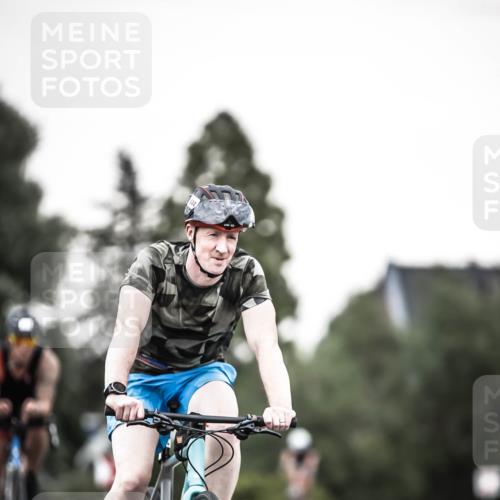 21.06.2026 - 29. Vierlanden-Triathlon H.Heesch http://msf.ph/oto/9903801 21.06.2026 10:17:57 Radfahren 3, 64, 422, 444, 474, 477 meine-sportfotos.de