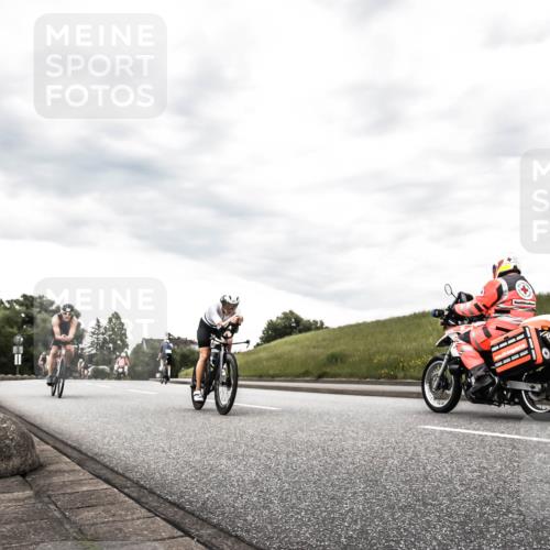 21.06.2026 - 29. Vierlanden-Triathlon H.Heesch http://msf.ph/oto/9903812 21.06.2026 10:15:46 Radfahren 231, 397, 447, 467 meine-sportfotos.de