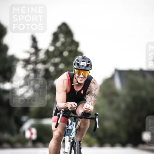 21.06.2026 - 29. Vierlanden-Triathlon H.Heesch http://msf.ph/oto/9903817 21.06.2026 10:17:58 Radfahren 3, 64, 422, 444, 474, 477 meine-sportfotos.de