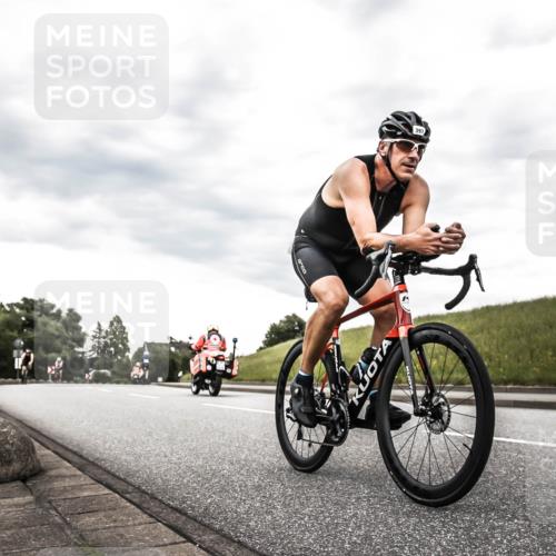 21.06.2026 - 29. Vierlanden-Triathlon H.Heesch http://msf.ph/oto/9903826 21.06.2026 10:15:47 Radfahren 231, 394, 397, 447 meine-sportfotos.de