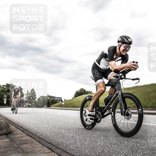 21.06.2026 - 29. Vierlanden-Triathlon H.Heesch http://msf.ph/oto/9903844 21.06.2026 10:16:26 Radfahren 249, 468, 473 meine-sportfotos.de