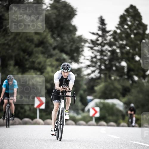 21.06.2026 - 29. Vierlanden-Triathlon H.Heesch http://msf.ph/oto/9903852 21.06.2026 10:19:06 Radfahren 24, 45, 261, 418, 470 meine-sportfotos.de