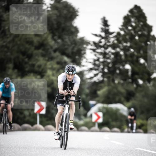 21.06.2026 - 29. Vierlanden-Triathlon H.Heesch http://msf.ph/oto/9903858 21.06.2026 10:19:06 Radfahren 24, 45, 261, 418, 470 meine-sportfotos.de