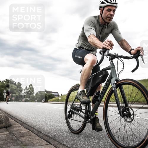 21.06.2026 - 29. Vierlanden-Triathlon H.Heesch http://msf.ph/oto/9903865 21.06.2026 10:17:34 Radfahren 77, 107, 116, 210, 211, 419, 445, 452 meine-sportfotos.de