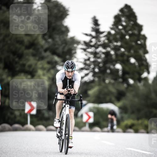 21.06.2026 - 29. Vierlanden-Triathlon H.Heesch http://msf.ph/oto/9903873 21.06.2026 10:19:06 Radfahren 24, 45, 261, 418, 470 meine-sportfotos.de