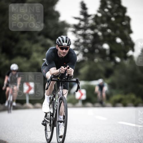 21.06.2026 - 29. Vierlanden-Triathlon H.Heesch http://msf.ph/oto/9903878 21.06.2026 10:18:01 Radfahren 64, 191, 422, 439, 444, 474, 477 meine-sportfotos.de