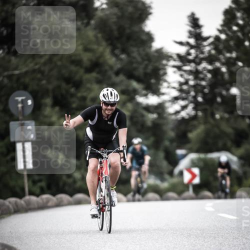 21.06.2026 - 29. Vierlanden-Triathlon H.Heesch http://msf.ph/oto/9903897 21.06.2026 10:18:03 Radfahren 64, 191, 439, 474, 477 meine-sportfotos.de