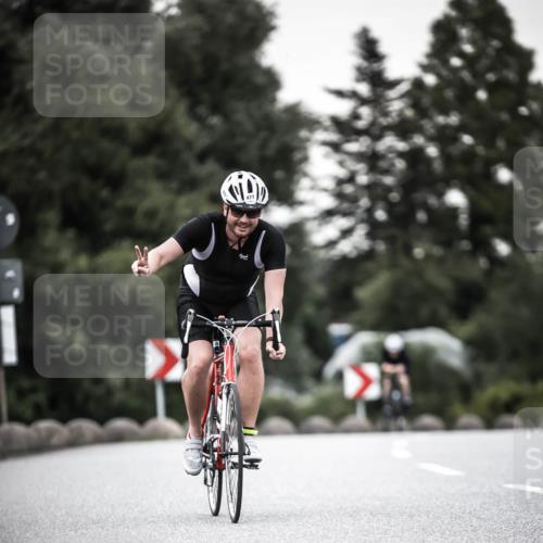 21.06.2026 - 29. Vierlanden-Triathlon H.Heesch http://msf.ph/oto/9903915 21.06.2026 10:18:04 Radfahren 64, 191, 439, 474, 477 meine-sportfotos.de