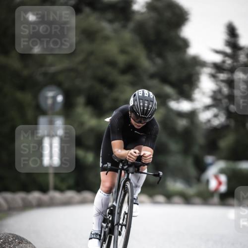 21.06.2026 - 29. Vierlanden-Triathlon H.Heesch http://msf.ph/oto/9903960 21.06.2026 10:19:12 Radfahren 24, 45, 247, 261, 418 meine-sportfotos.de