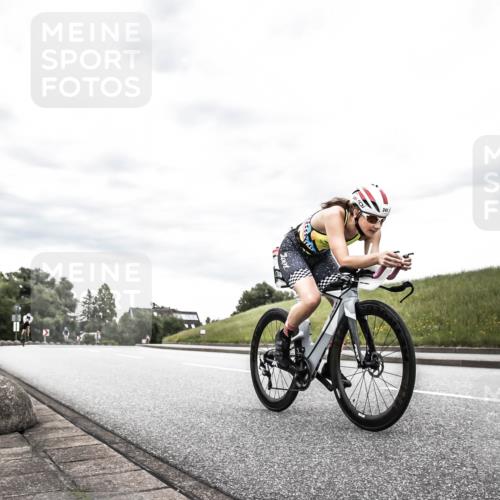 21.06.2026 - 29. Vierlanden-Triathlon H.Heesch http://msf.ph/oto/9903971 21.06.2026 10:23:03 Radfahren 193, 226, 241, 302, 404, 614 meine-sportfotos.de