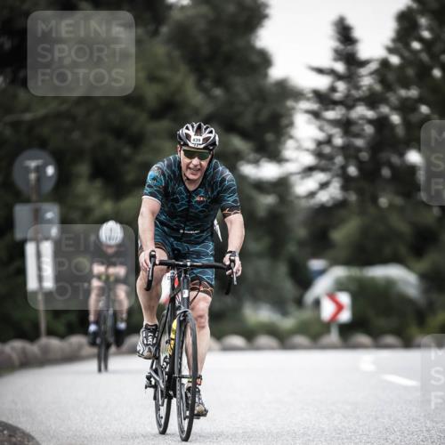 21.06.2026 - 29. Vierlanden-Triathlon H.Heesch http://msf.ph/oto/9903979 21.06.2026 10:18:07 Radfahren 64, 191, 439, 477 meine-sportfotos.de