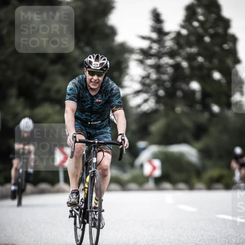 21.06.2026 - 29. Vierlanden-Triathlon H.Heesch http://msf.ph/oto/9903988 21.06.2026 10:18:07 Radfahren 64, 191, 439, 477 meine-sportfotos.de