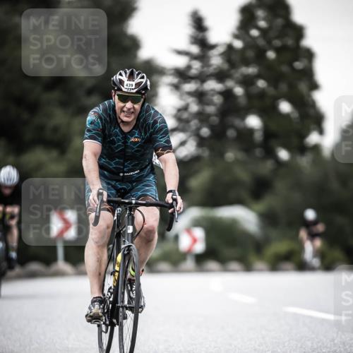21.06.2026 - 29. Vierlanden-Triathlon H.Heesch http://msf.ph/oto/9903992 21.06.2026 10:18:07 Radfahren 64, 191, 439, 477 meine-sportfotos.de
