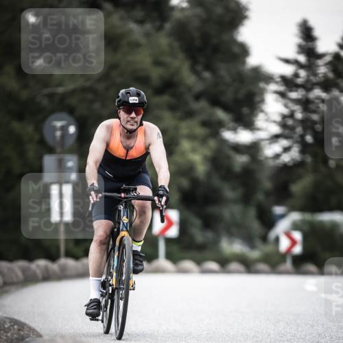 21.06.2026 - 29. Vierlanden-Triathlon H.Heesch http://msf.ph/oto/9904002 21.06.2026 10:19:21 Radfahren 171, 184, 242, 247, 1356 meine-sportfotos.de