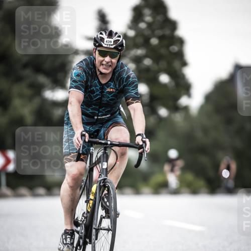 21.06.2026 - 29. Vierlanden-Triathlon H.Heesch http://msf.ph/oto/9904007 21.06.2026 10:18:08 Radfahren 191, 439, 477 meine-sportfotos.de