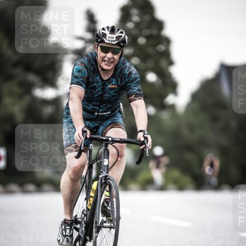 21.06.2026 - 29. Vierlanden-Triathlon H.Heesch http://msf.ph/oto/9904010 21.06.2026 10:18:08 Radfahren 191, 439, 477 meine-sportfotos.de