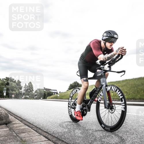21.06.2026 - 29. Vierlanden-Triathlon H.Heesch http://msf.ph/oto/9904014 21.06.2026 10:23:27 Radfahren 127, 145, 183, 190, 1354 meine-sportfotos.de