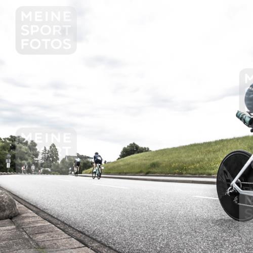 21.06.2026 - 29. Vierlanden-Triathlon H.Heesch http://msf.ph/oto/9904039 21.06.2026 10:23:39 Radfahren 13, 132 meine-sportfotos.de