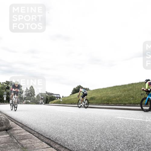 21.06.2026 - 29. Vierlanden-Triathlon H.Heesch http://msf.ph/oto/9904058 21.06.2026 10:23:51 Radfahren 62, 288 meine-sportfotos.de