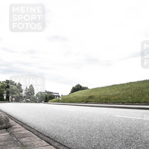 21.06.2026 - 29. Vierlanden-Triathlon H.Heesch http://msf.ph/oto/9904091 21.06.2026 10:24:14 Radfahren 32, 204, 240 meine-sportfotos.de
