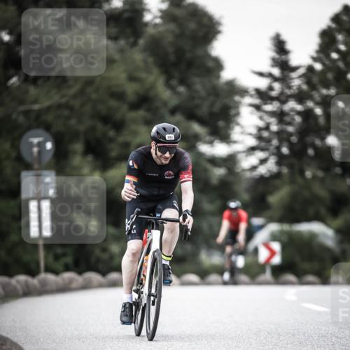 21.06.2026 - 29. Vierlanden-Triathlon H.Heesch http://msf.ph/oto/9904114 21.06.2026 10:18:28 Radfahren 87, 121, 393 meine-sportfotos.de