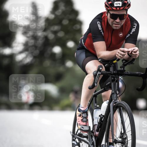 21.06.2026 - 29. Vierlanden-Triathlon H.Heesch http://msf.ph/oto/9904134 21.06.2026 10:19:29 Radfahren 171, 184, 242 meine-sportfotos.de