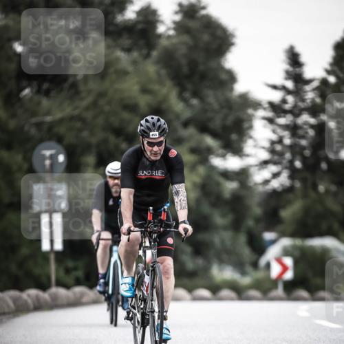 21.06.2026 - 29. Vierlanden-Triathlon H.Heesch http://msf.ph/oto/9904142 21.06.2026 10:19:37 Radfahren 403, 455 meine-sportfotos.de