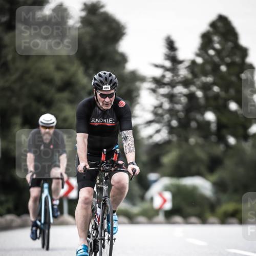 21.06.2026 - 29. Vierlanden-Triathlon H.Heesch http://msf.ph/oto/9904167 21.06.2026 10:19:37 Radfahren 403, 455 meine-sportfotos.de