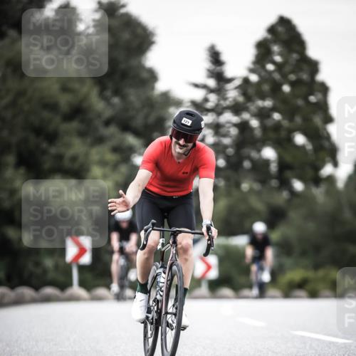 21.06.2026 - 29. Vierlanden-Triathlon H.Heesch http://msf.ph/oto/9904183 21.06.2026 10:18:32 Radfahren 87, 121, 393, 442, 446 meine-sportfotos.de