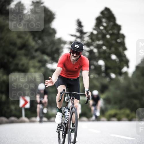 21.06.2026 - 29. Vierlanden-Triathlon H.Heesch http://msf.ph/oto/9904189 21.06.2026 10:18:32 Radfahren 87, 121, 393, 442, 446 meine-sportfotos.de